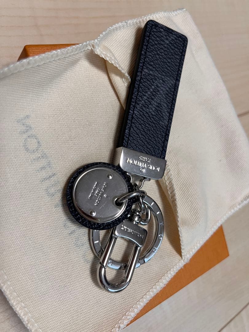 ルイヴィトン　キーリング　ポルトクレ　ネオL Vクラブ サナ