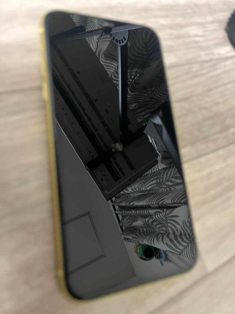 iPhone 11 256GB SIMロック解除済み　ジャンク品