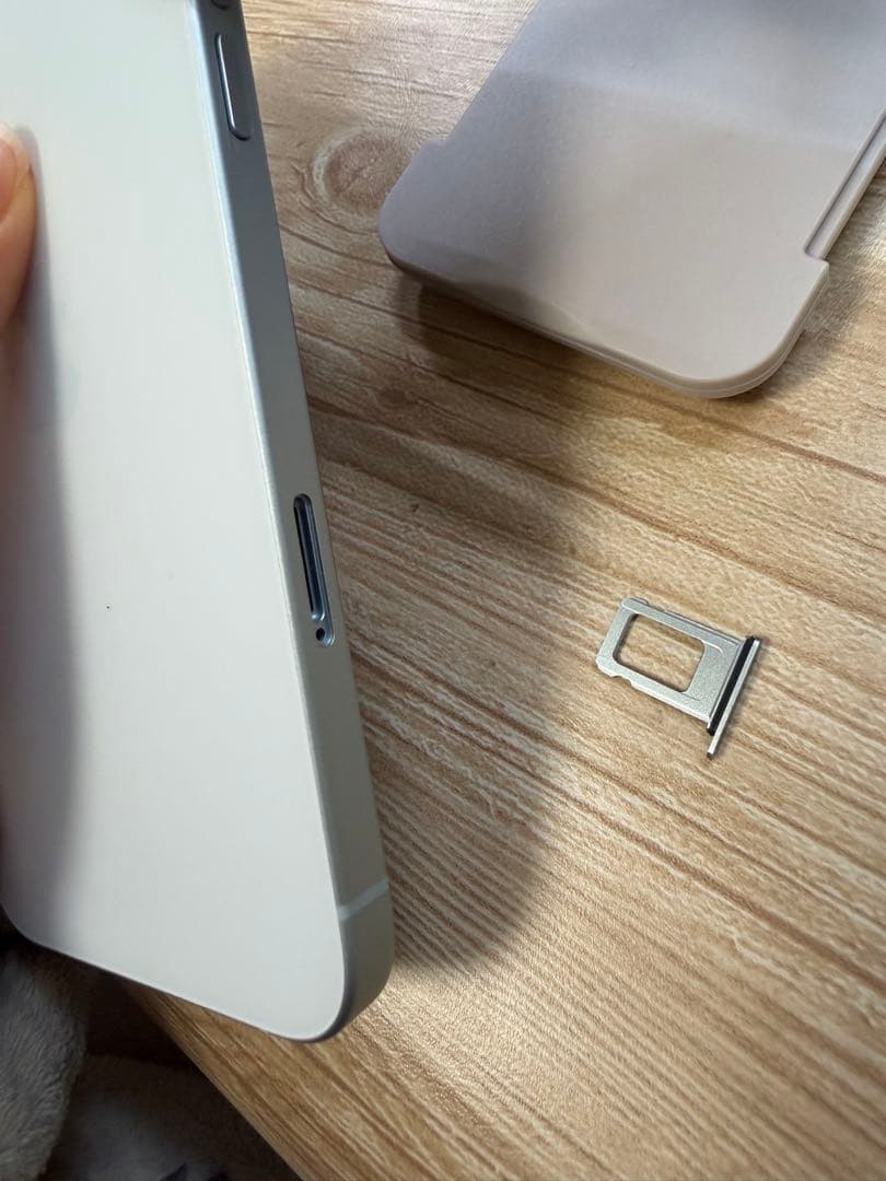 最安値！iPhone 15 Plus Blue 256GB、バッテリー89%