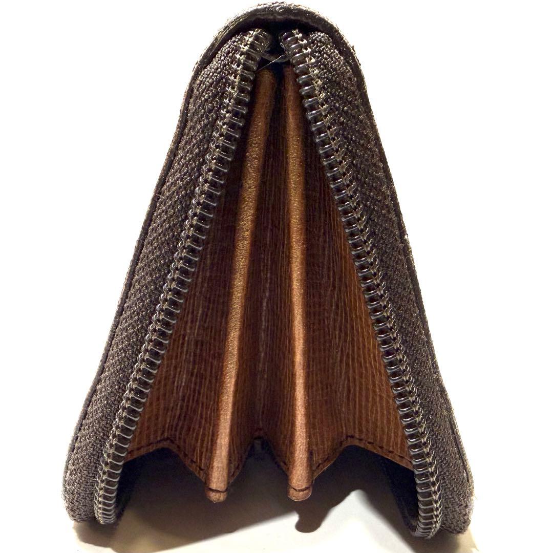 美品☆FENDI ラウンドファスナー 長財布 ズッカ柄 PVC ブラウン