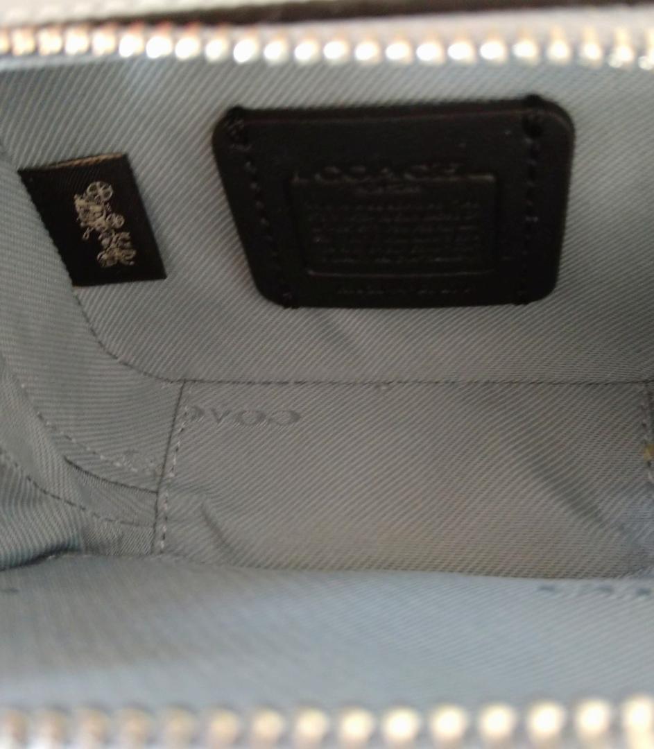 COACH　クロスボディ　ポーチ（CP271）