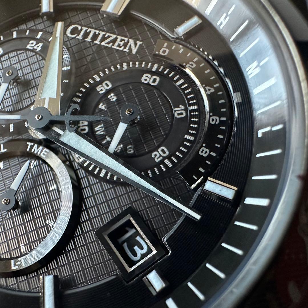 美品 CITIZEN AT3014-54E ブラックチタン ATTESA