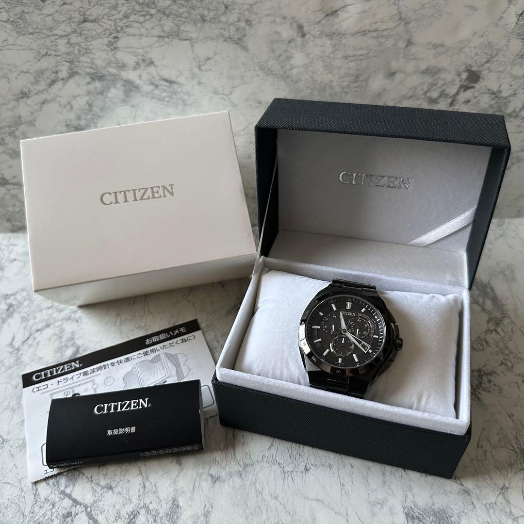 美品 CITIZEN AT3014-54E ブラックチタン ATTESA