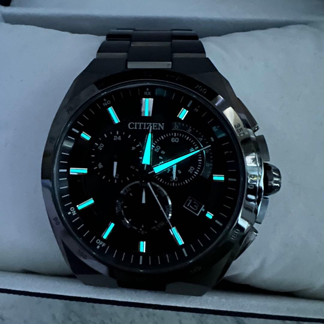 美品 CITIZEN AT3014-54E ブラックチタン ATTESA
