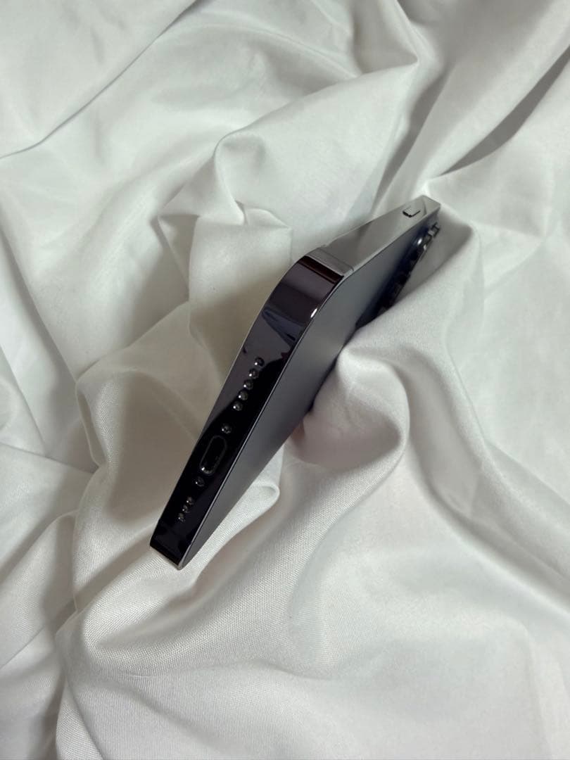 美品＊iPhone14pro SIMフリー