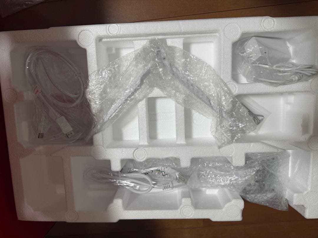 Pixio PX278 WAVE White ゲーミングモニター 27インチ