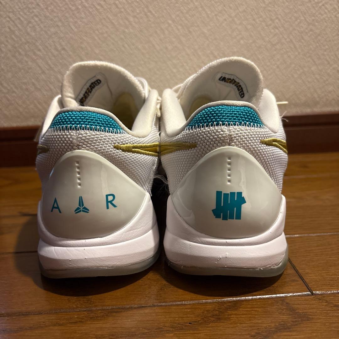 UNDEFEATED × Nike Kobe 5 Protro 白