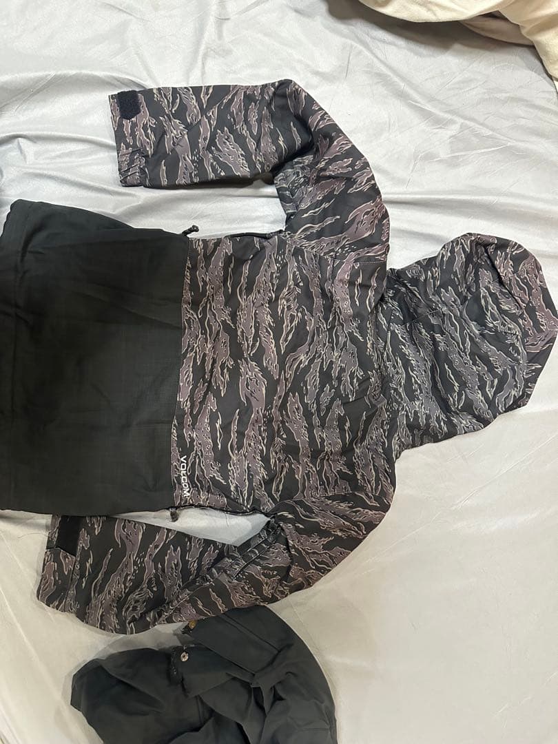 ボルコム　volcom セットアップsサイズ　ジャケット