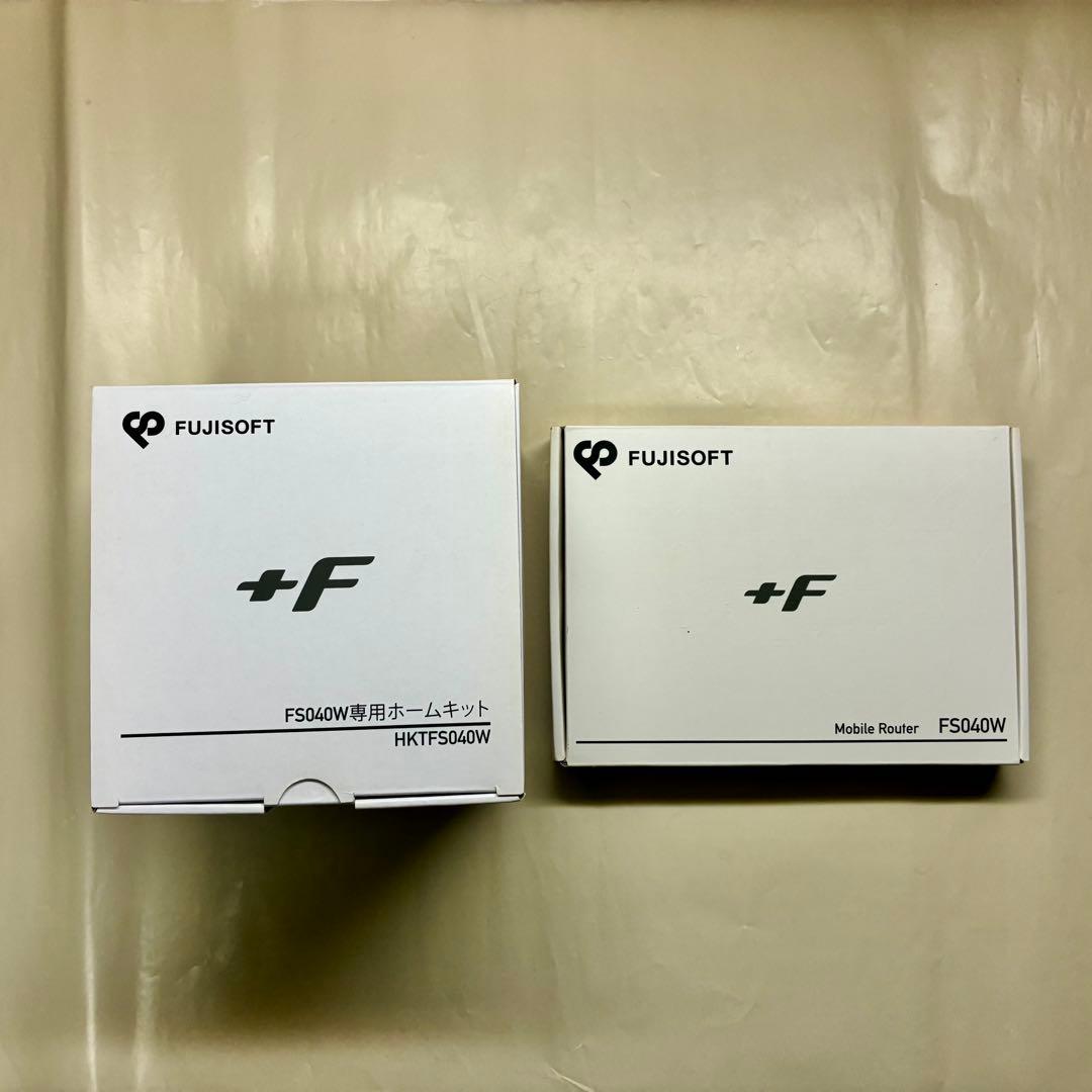 fujisoft FS040Wモバイルルーター & ホームキット
