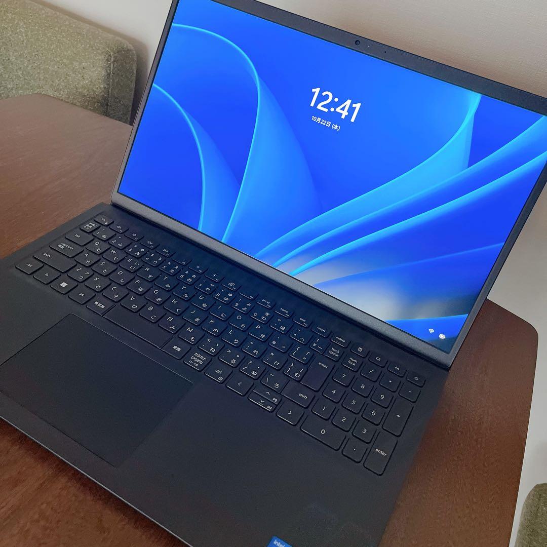 【1回使用の超美品】Dell Inspiron 15 3530 i5