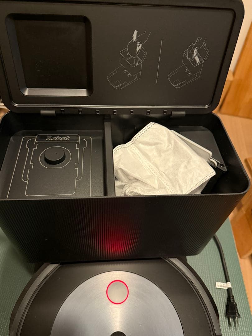 週末お値引き！iRobot Roomba j7+ 本体