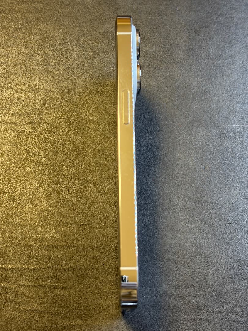 iPhone14Pro シルバー128G+TORRASゼンマイ式ケース