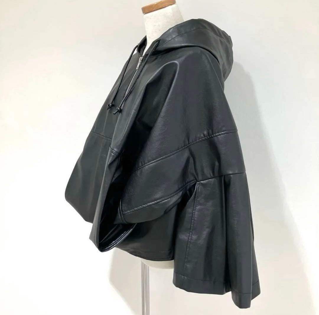 m*a様 ジュンヤワタナベ コムデギャルソン フェイクレザー フーディショート丈