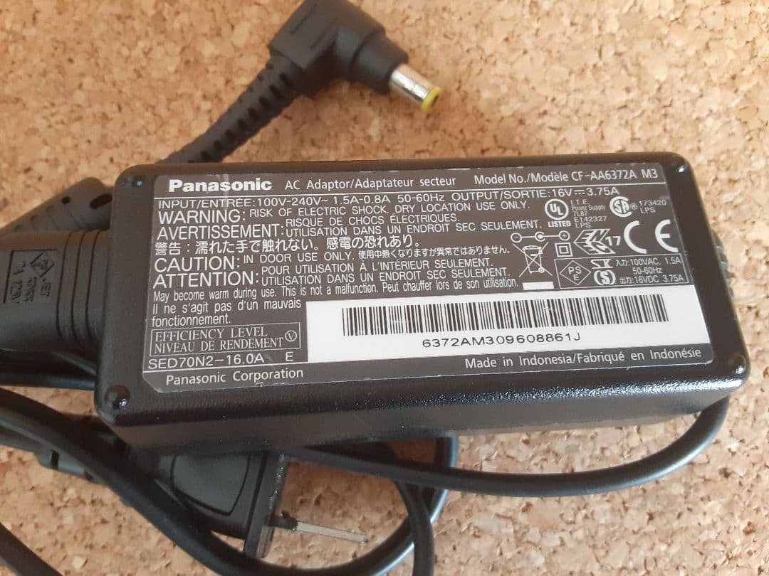 Windowsノート本体 Panasonic CF-SV7LDFPR