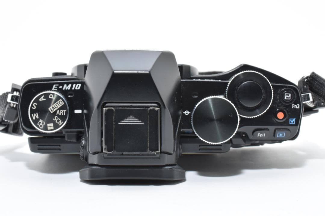 ★美品★オリンパス OLYMPUS OM-D E-M10 ボディ #21608