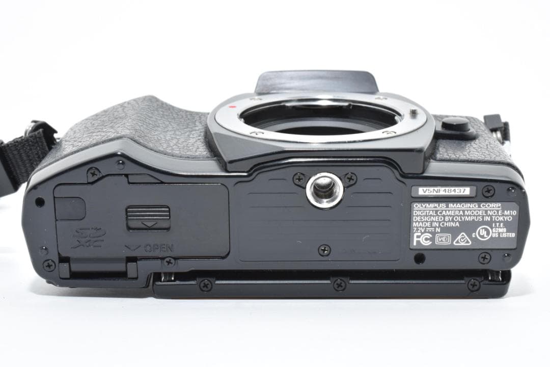 ★美品★オリンパス OLYMPUS OM-D E-M10 ボディ #21608