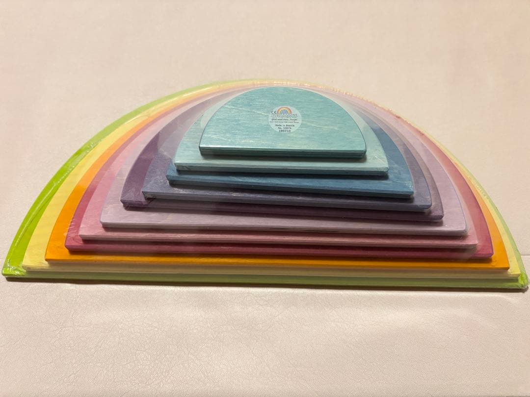 新品●グリムス●半円盤セミサークル パステルレインボー 積み木