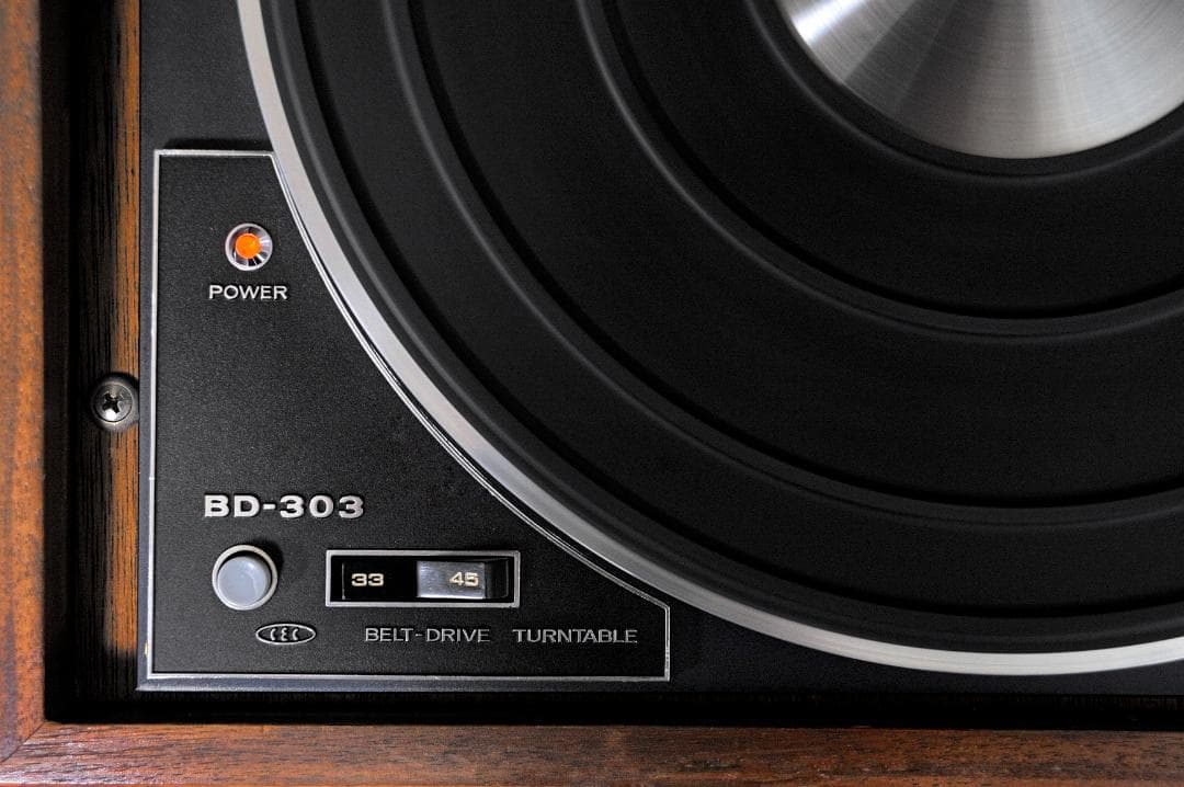 【来る4月計画の福岡分移転のため処分価格】CEC BL-303 プレーヤー♪