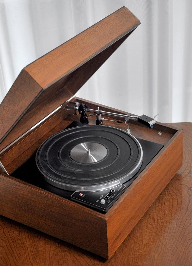 【来る4月計画の福岡分移転のため処分価格】CEC BL-303 プレーヤー♪