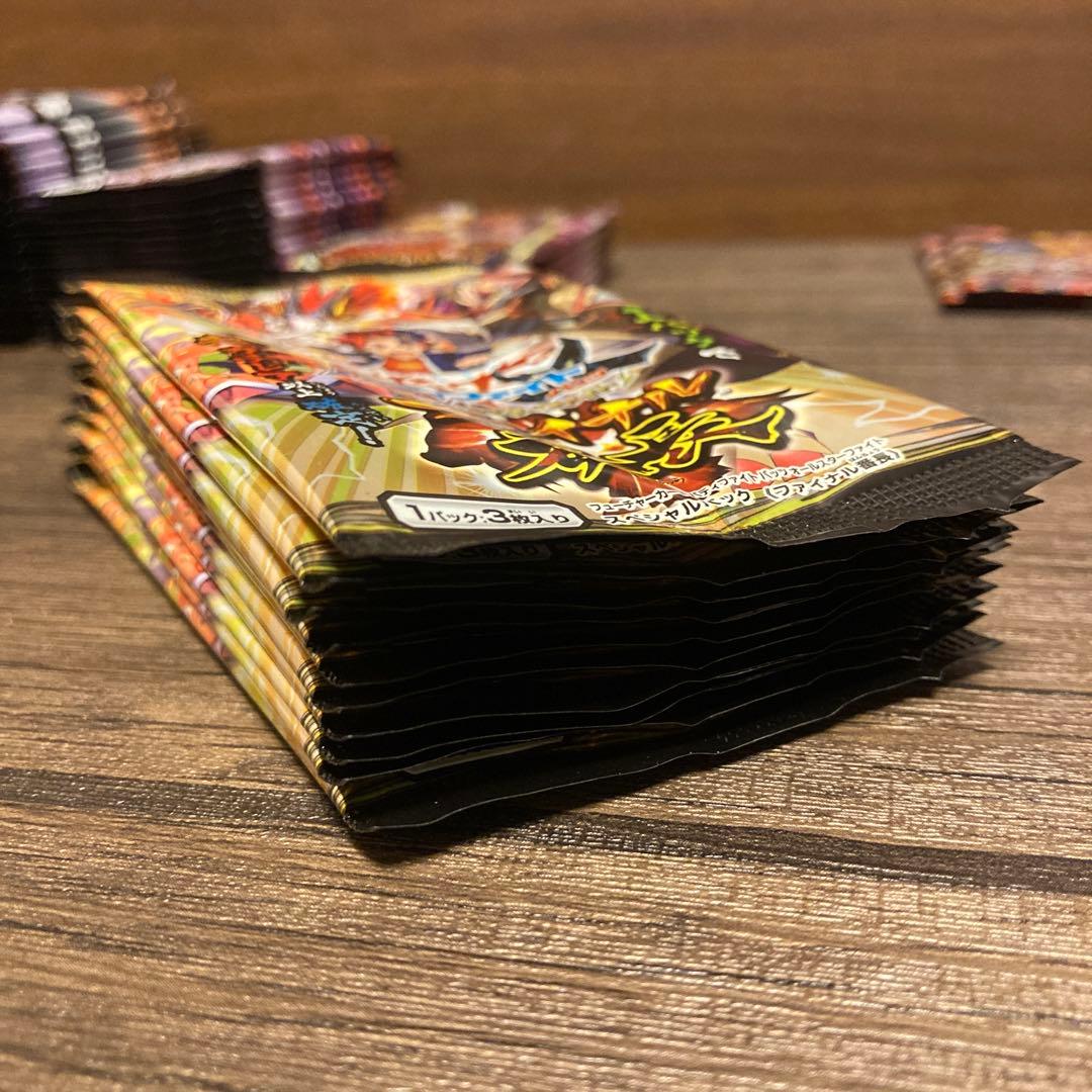 バディファイト　カード　100パック　まとめ売り