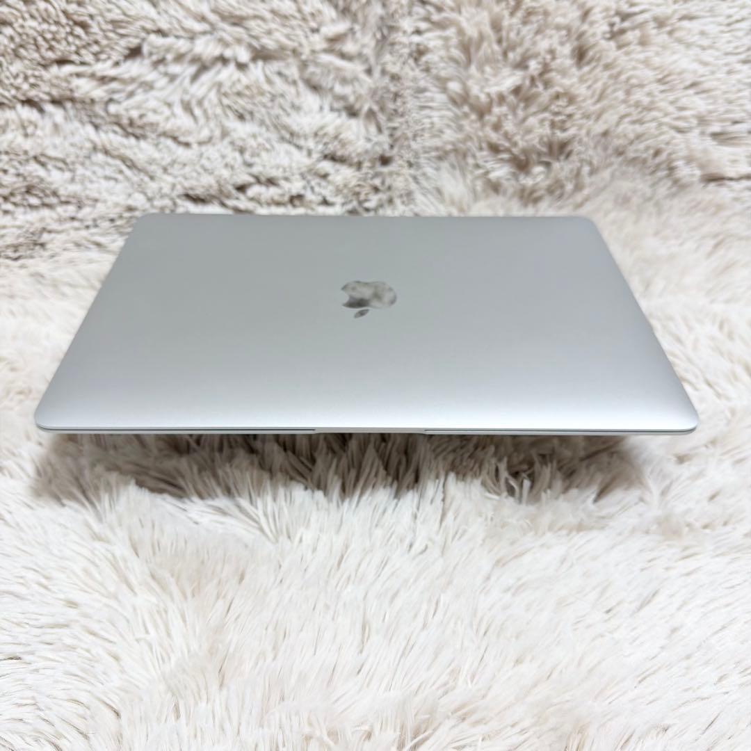 【美品】MacBook Air M1 8GB/512GB【充放電38回】