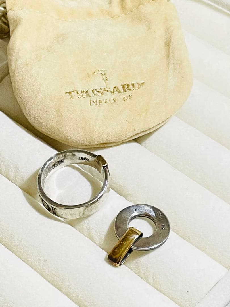 トラサルディTrussardiリング　ネックレストップ　18金　k18 シルバー