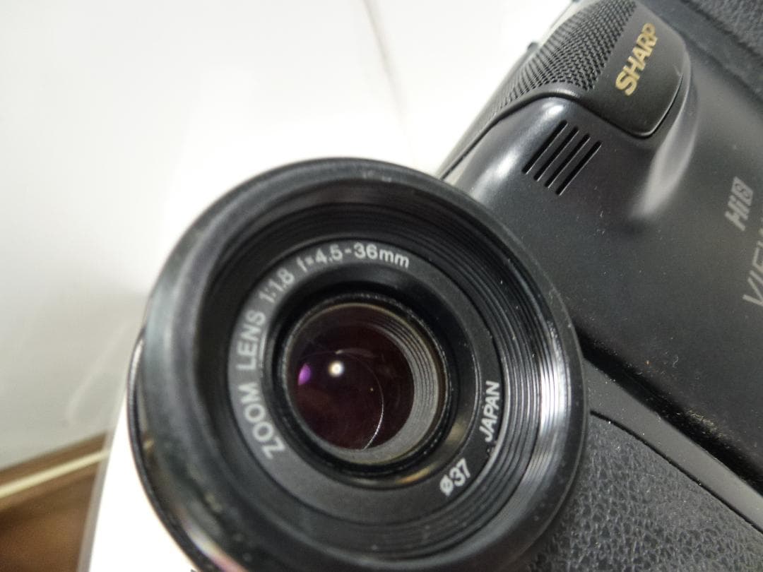 大人気　動作品　シャープ　SHARP Hi8 ビデオカメラ VL-HL3 8ミリ