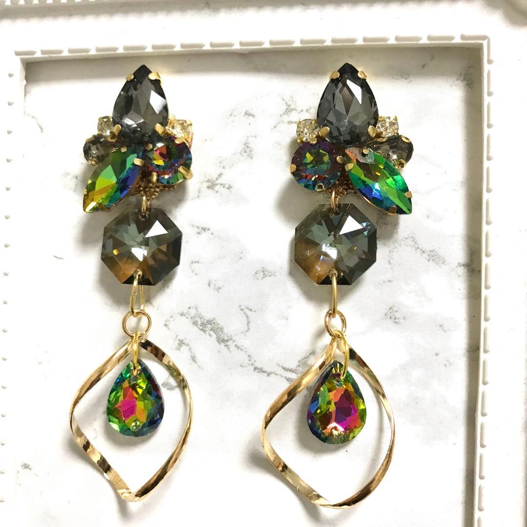 meitel99 様A440♡スワロフスキー　特殊　幻想グリーン　ビジューピアス