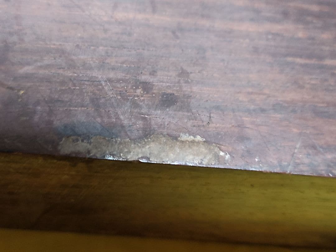 zaq　多分　紫檀の板　ほぼ四角な直方体