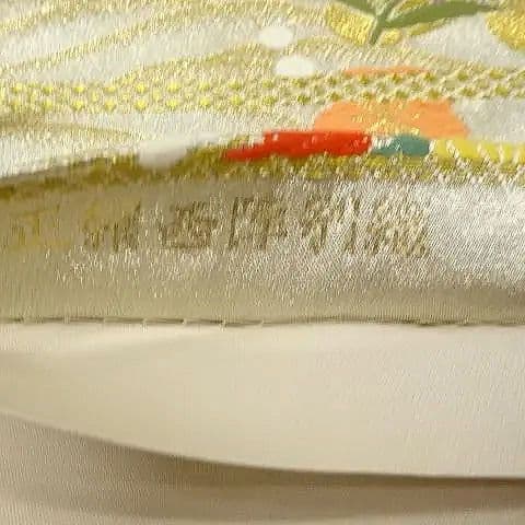 千總☆正絹☆彩り鮮やかな桜尽くし☆伝統＋モダンなテイストの7歳七五三向け祝い着