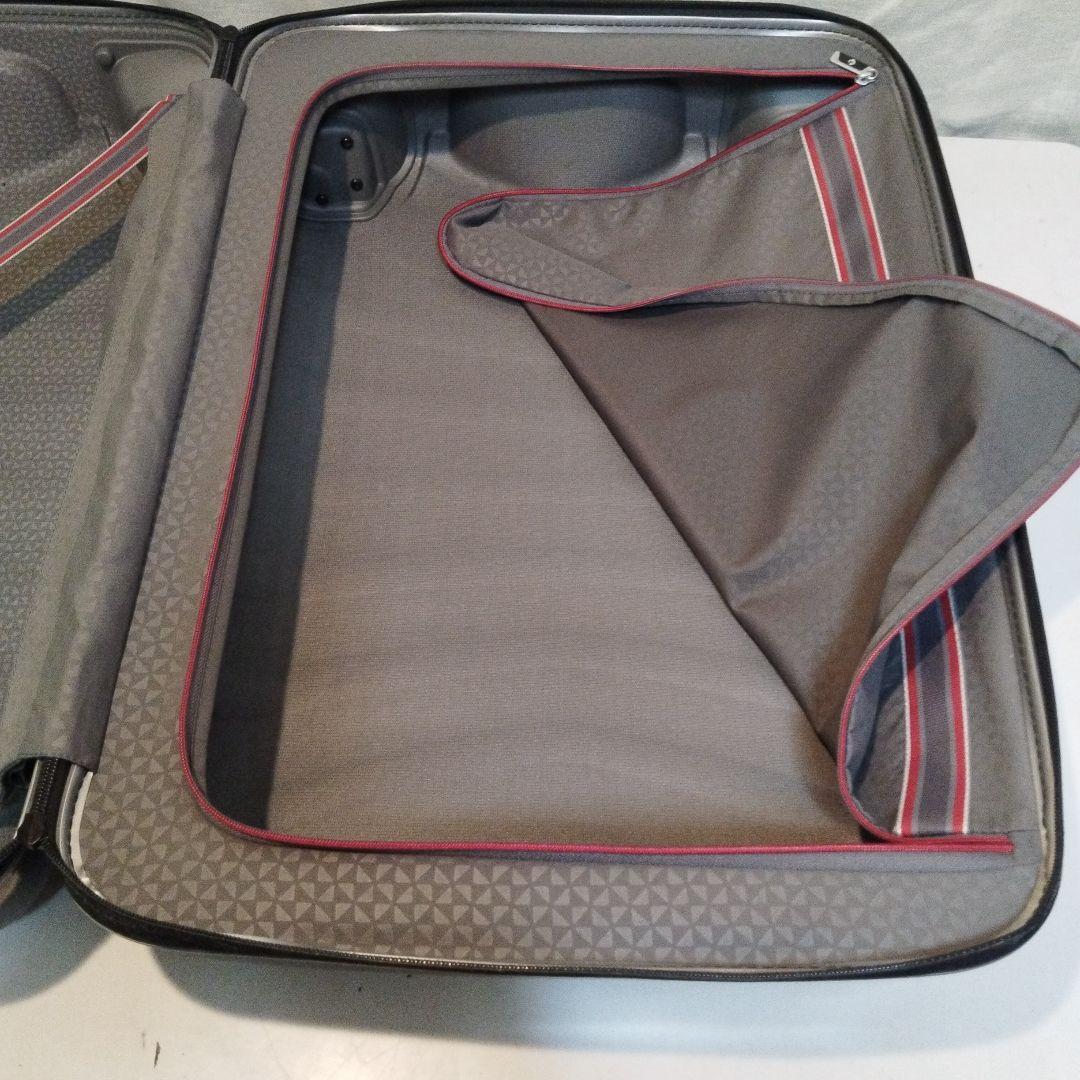 サムソナイトファイヤーライトスピナ　キャリーケース　スーツケース