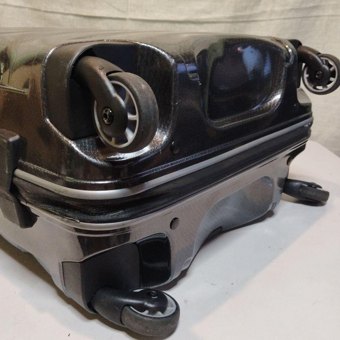 サムソナイトファイヤーライトスピナ　キャリーケース　スーツケース