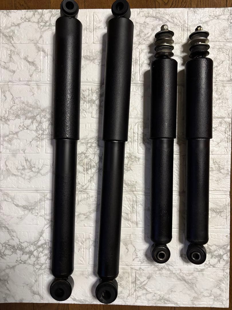 ハイエース 標準 8型 ショックアブソーバー