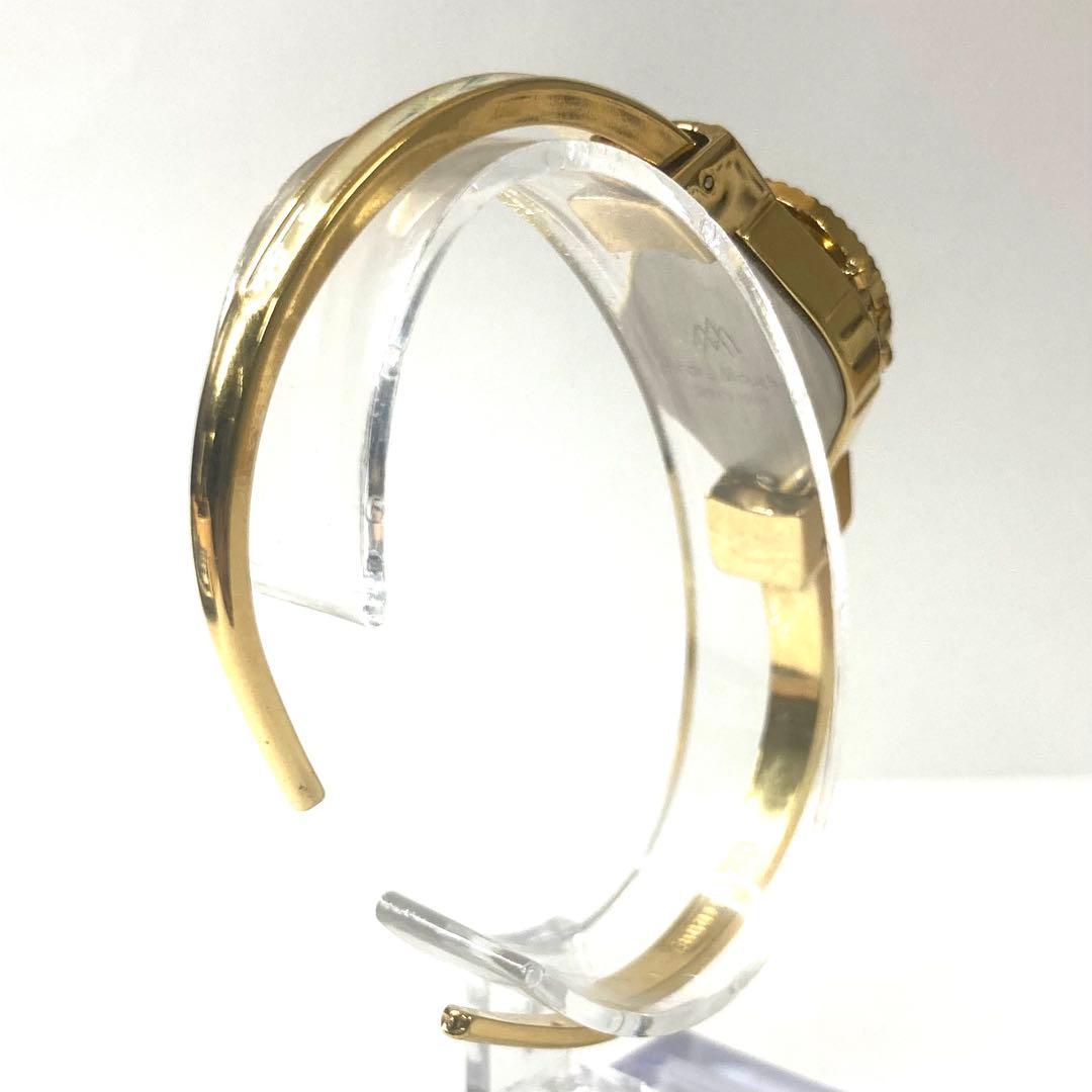 【美品】Andre mouche フラワー バングルウォッチ⭐︎