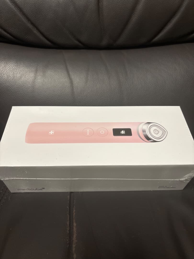 未開封　メディキューブ美顔器　ブースタープロ