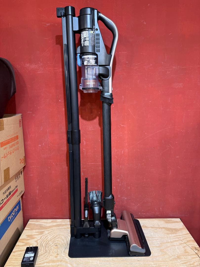 【スタンド付き】 HITACHI 掃除機 ラクかる軽量 PV-BHL2000J