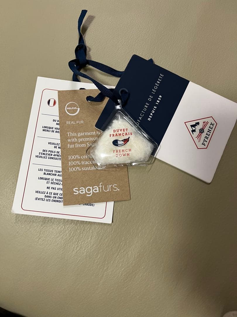 どんぶらこ PYRENEX GRENOBLE 極美品