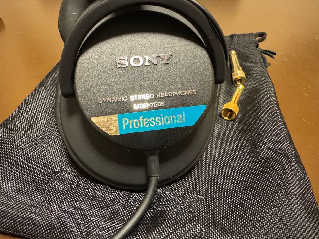 【値下げしました】【箱無し】【美品】SONY MDR-7506