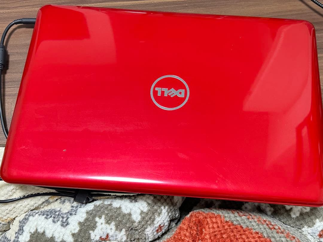 DELL Inspiron 15 5000シリーズ 15.6インチ