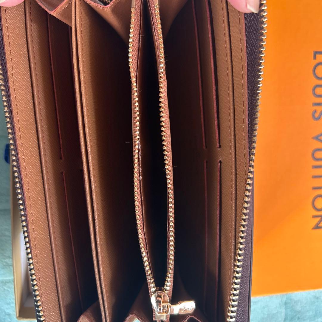 LOUIS VUITTON ブラウン長財布