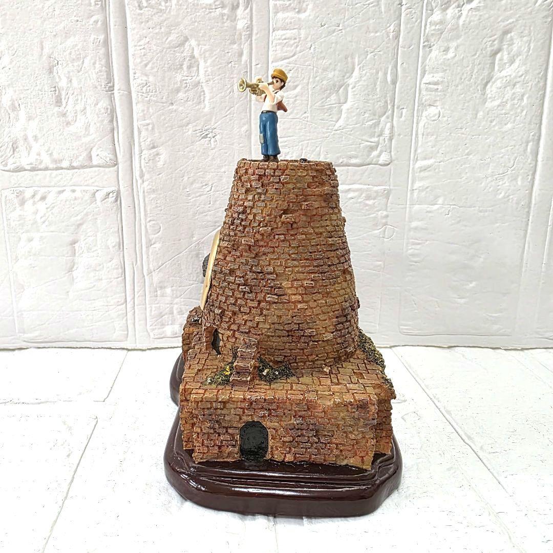 【天空の城ラピュタ】パズーの家　ジオラマ置時計　ベネリック　箱あり　未使用　希少