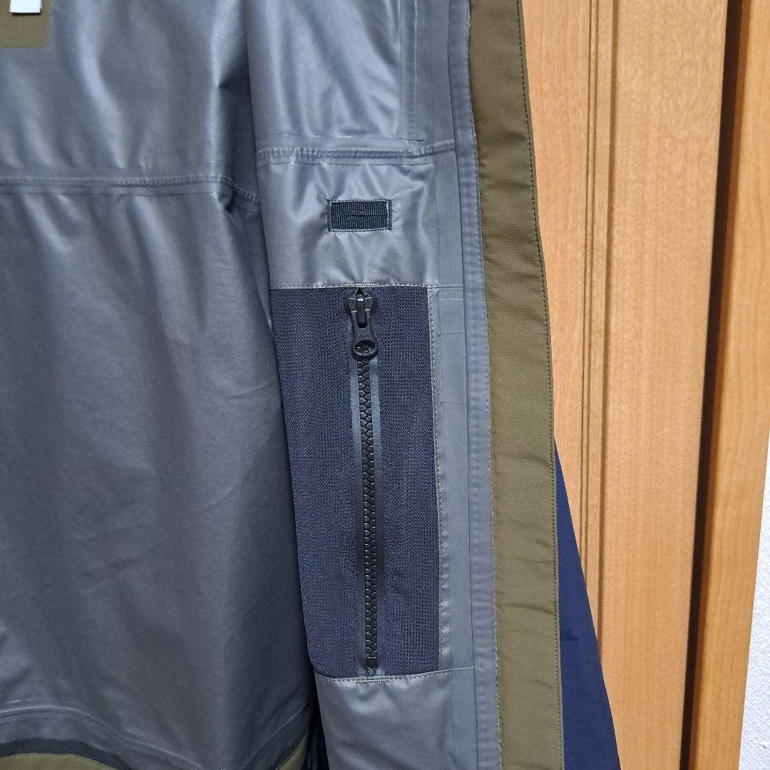 ※※Sassy※※　GORE-TEX スノーボードウエア【adidas】