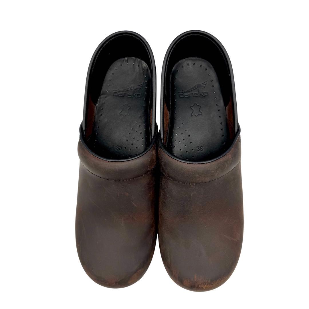 美品■dansko ダンスコ 38 オイルドレザー プロフェッショナルクロッグ
