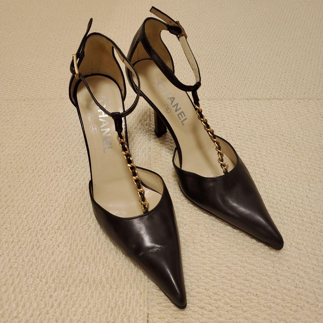 CHANEL 黒 ハイヒール ポインテッドトゥ