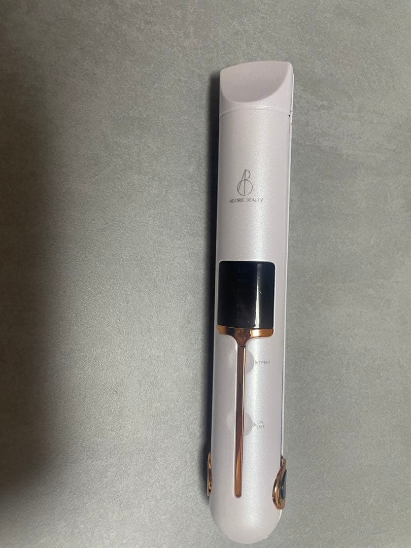 agetuya ブラシヘアアイロン 充電スタンドADORIC beautyつき