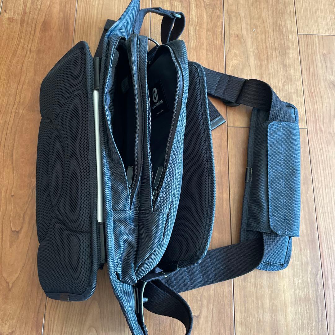 daccolinoダッコリーノ　ブラック黒　美品