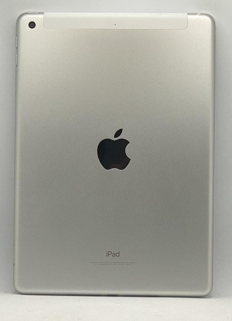 iPad(第5世代) Wi-Fi+C 32GB シルバー docomo30191