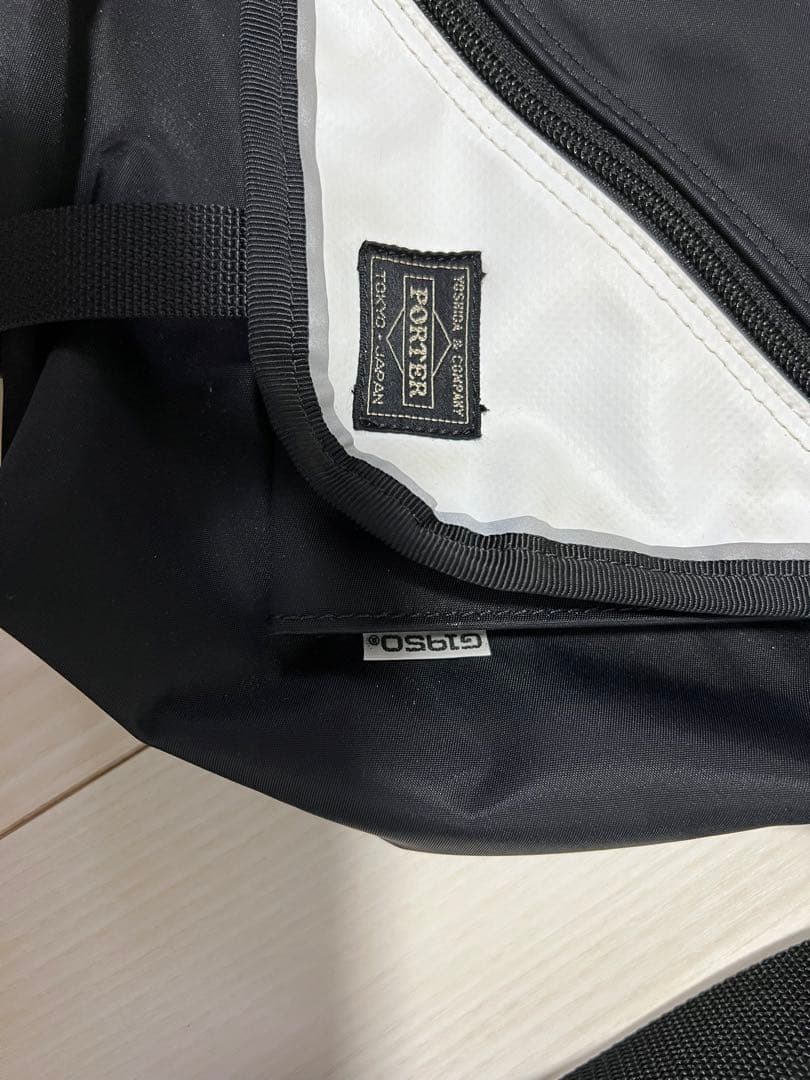 PORTER×G1950コラボメッセンジャーバッグ