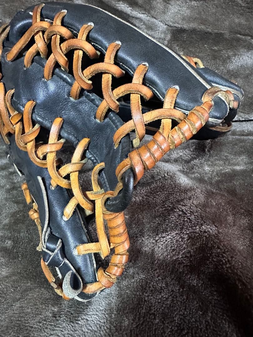 【中古】ミズノプロ　 一般硬式　外野　オーダー　ビッグM 刺繍あり