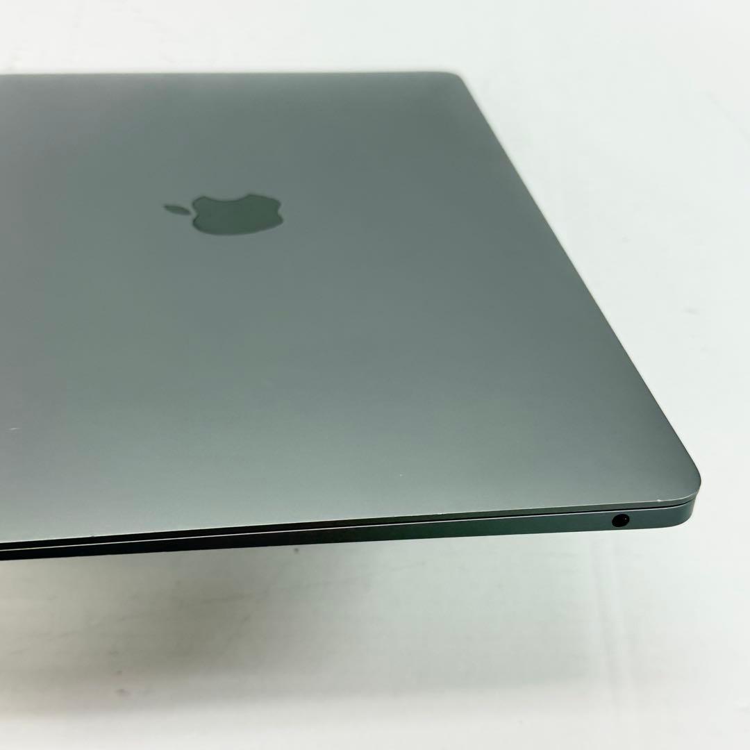 良品 Macbook Air M1(2020)16GB/512GBスペースグレー